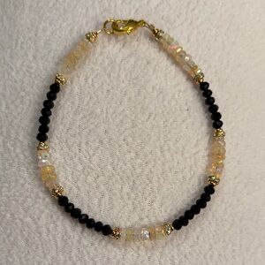 Elegant Black and Gold Beaded Bracelet